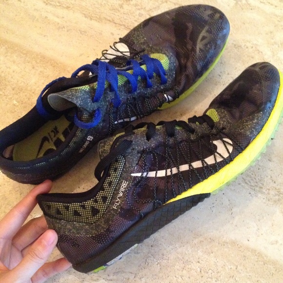 SOLD NIKE Victory XC Spiked Track Field Shoes - Picture 2 of 8